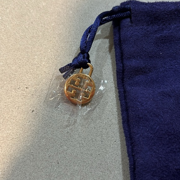 Tory Burch Dust Bag - Picture 2 of 2